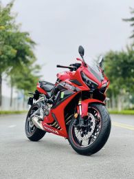 Honda CBR 650R 2022   29A1-304.25