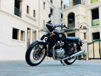 Royal Enfield Interceptor 650cc  29A1-116.82