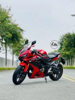 Honda CBR 650R 2022   29A1-304.25