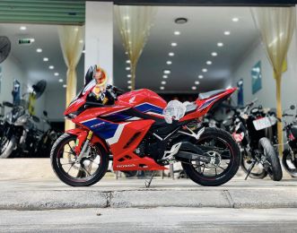 Honda CBR 150R  (Xe mới 100%)