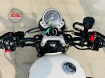 Triumph Street Twin 900cc  29A1-152.48