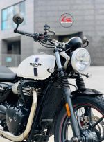 Triumph Street Twin 900cc  29A1-152.48