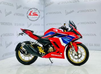 Honda CBR 150R  29C2-034.70