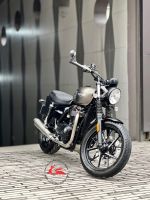 Triumph Street Twin 900cc  29A1-351.44