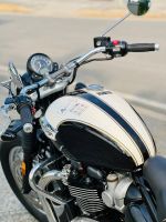 Triumph Speed Master 1200 2018 thu hồi biển 