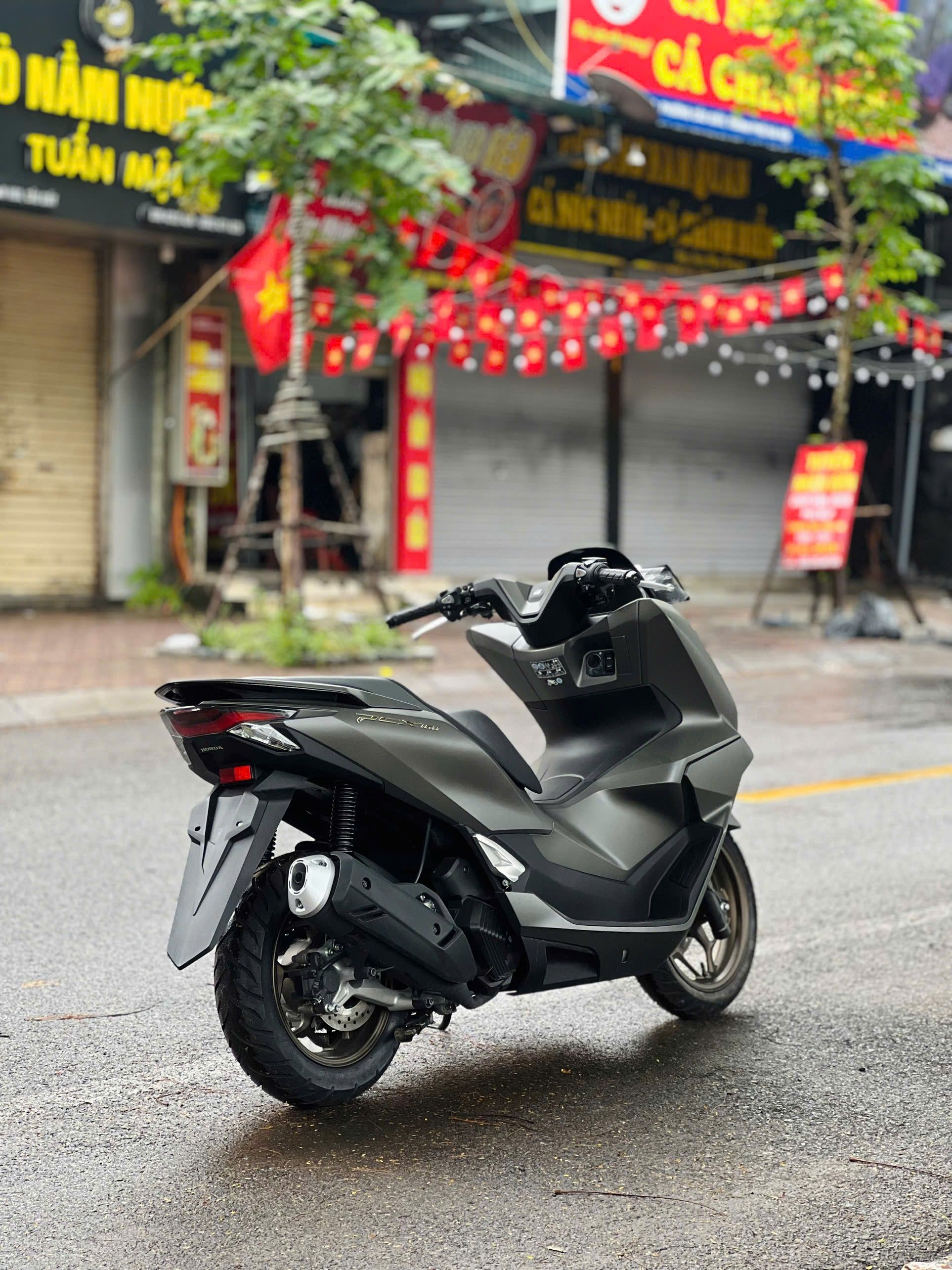 Honda Pcx 160 2025 new xám Honda Pcx 160 2025 new xám