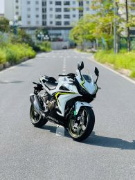 Honda CBR 500R 2020 thu hồi biển 