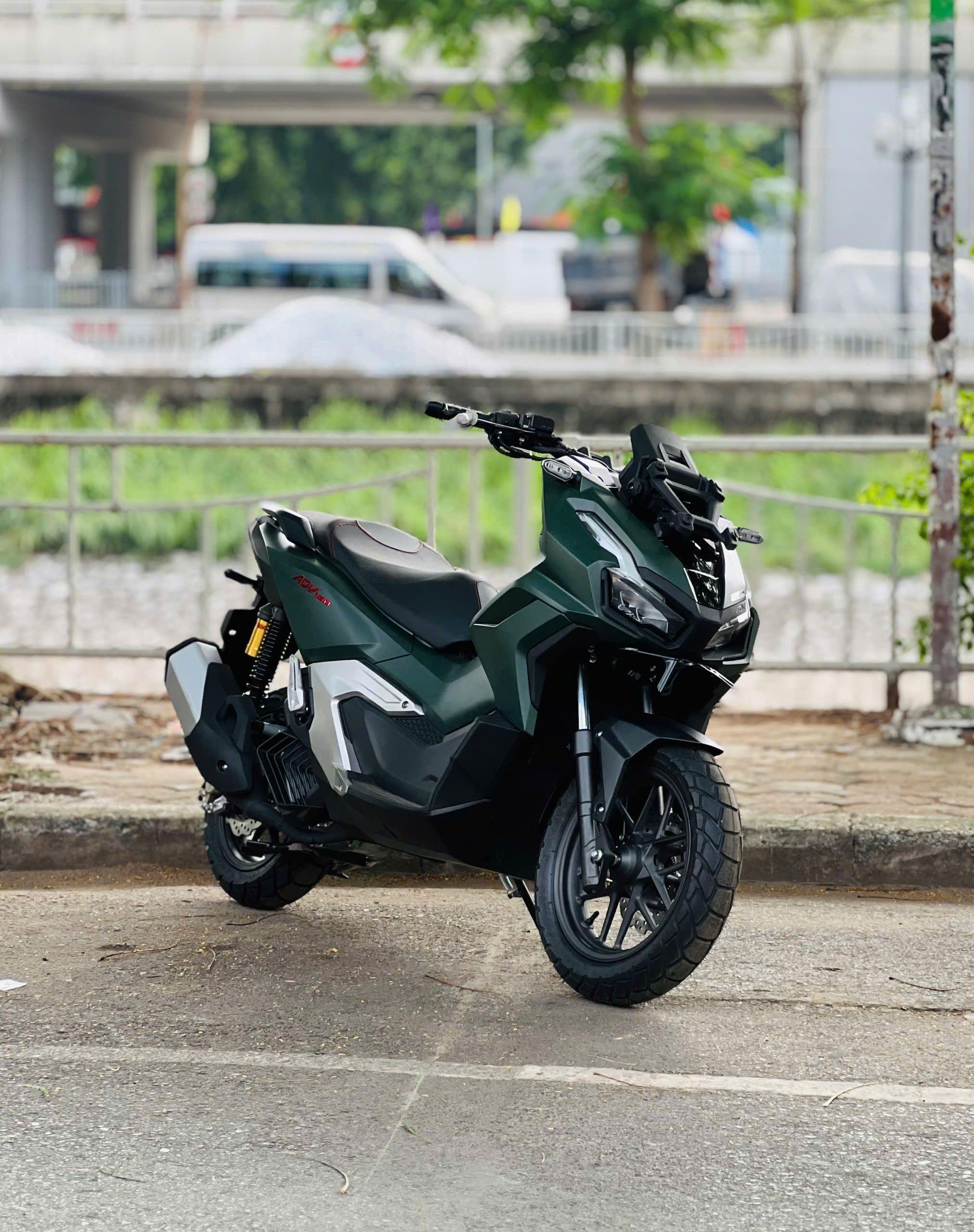 Honda ADV 160 vin 2026 xe mới Màu xanh Honda ADV 160 vin 2026 xe mới Màu xanh