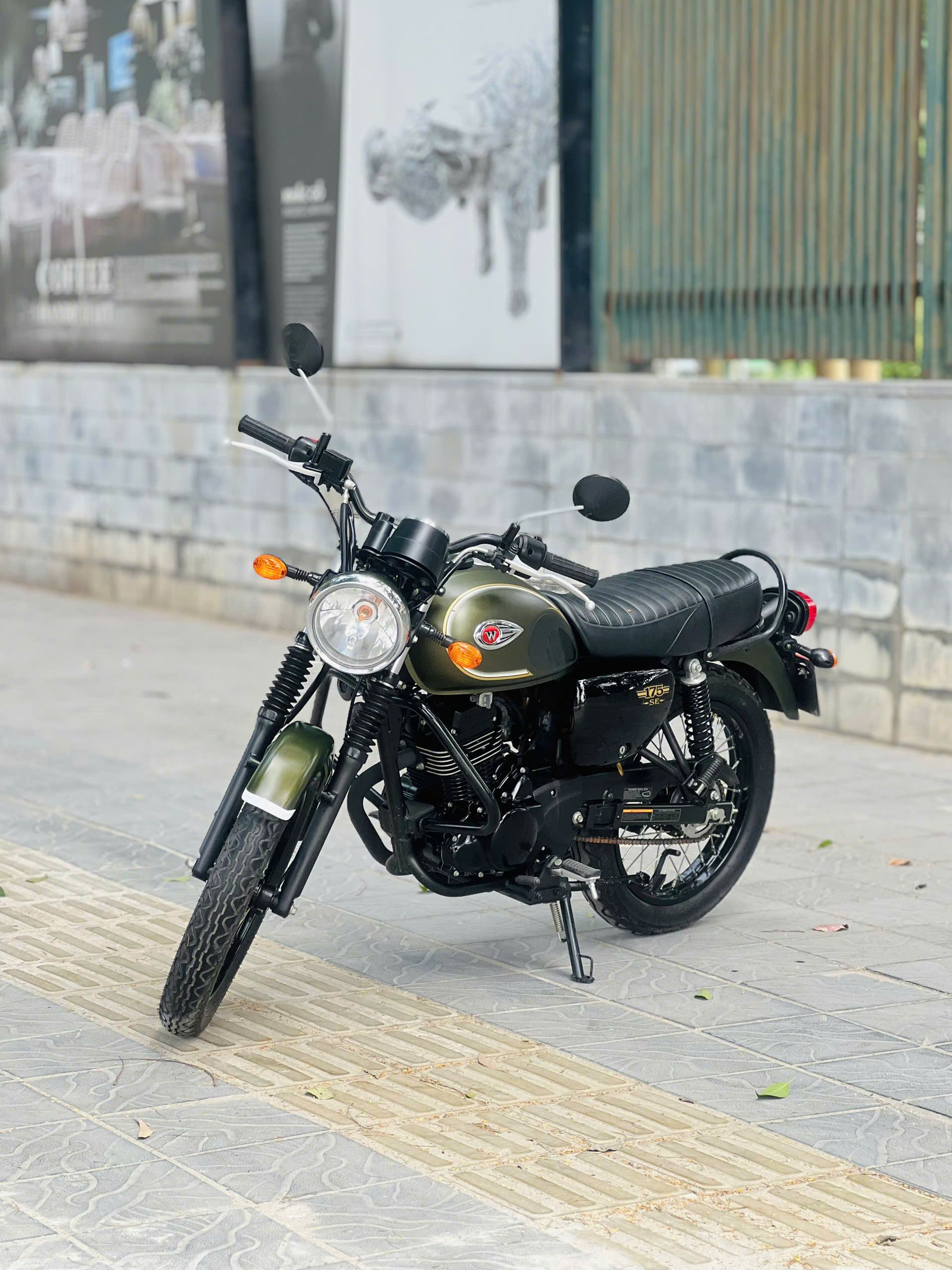 Kawasaki w175 2018  29A1-107.25 Kawasaki w175 2018  29A1-107.25