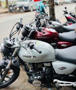 Honda CB Hness 350 2025 xe mới mầu đỏ