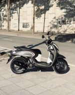 Honda Scoopy 110 2025 thu hồi biển mầu xám