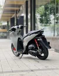 Honda SH 160 ABS 2023 thu hồi biển 