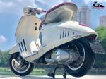 Vespa 946 italy